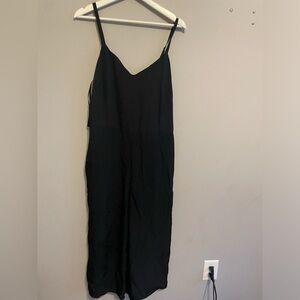 Vince Jumpsuit, Size 8‎